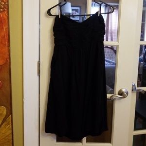 Torrid strapless smocked sun dress pockets LBD 0